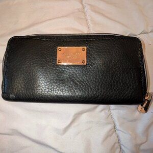 Michael Kors Black & Rose Gold Wallet